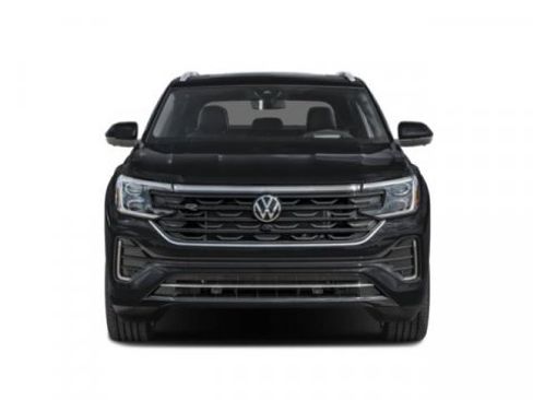 New 2026 Volkswagen Atlas Cross Sport SEL Premium R-Line image 7
