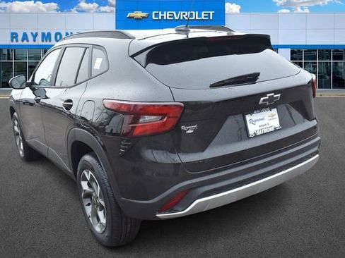 New 2026 Chevrolet Trax LT w/ Driver Confidence Package image 6