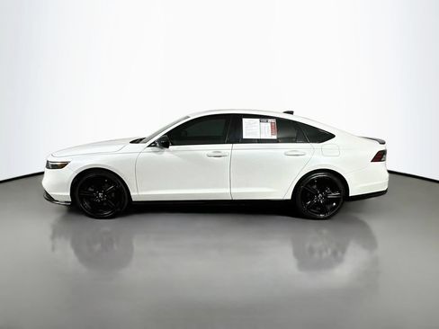 Used 2024 Honda Accord Sport image 5