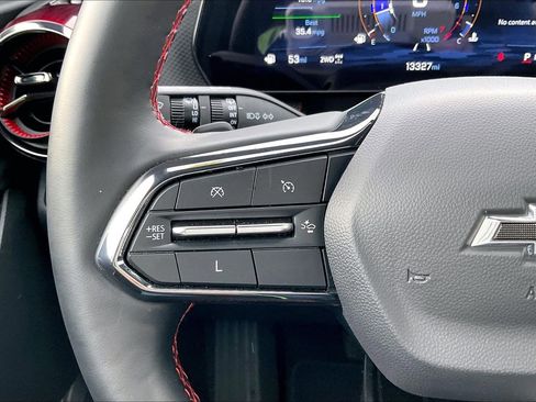 Used 2025 Chevrolet Equinox RS w/ Convenience Package III image 17