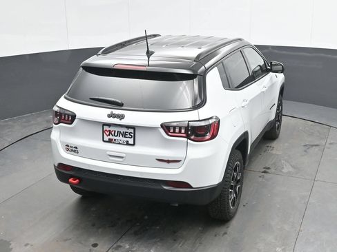 New 2026 Jeep Compass Trailhawk AWD/4WD image 37
