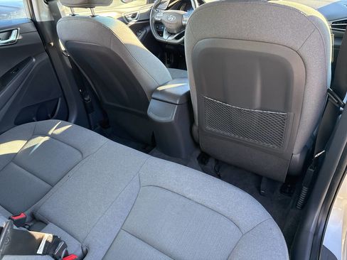 Used 2021 Hyundai Ioniq SE image 20