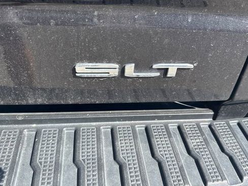 Used 2023 GMC Sierra 1500 SLT w/ SLT Premium Package image 6