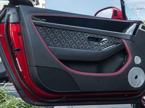 Used 2024 Bentley Continental GT Speed image 30