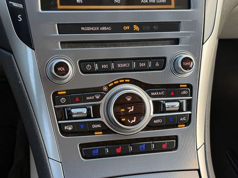 Used 2018 Lincoln MKZ Reserve image 19