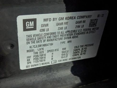 Used 2022 Chevrolet Trax LT w/ LT Convenience Package image 23