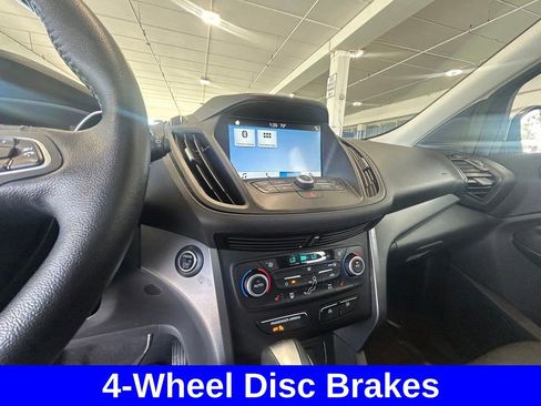 Used 2019 Ford Escape SEL image 12