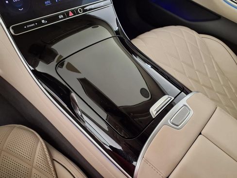 Used 2023 Mercedes-Benz S 580 4MATIC Sedan image 23
