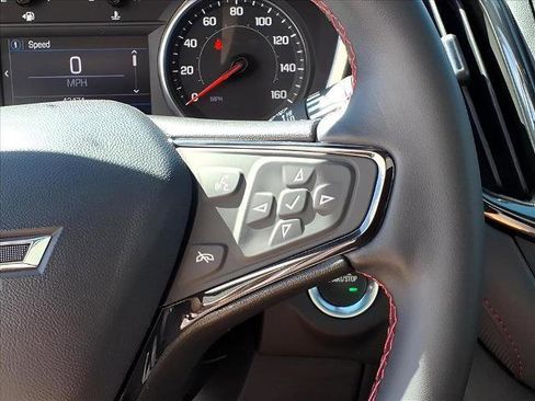 Used 2023 Chevrolet Equinox RS image 16