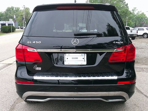 Used 2015 Mercedes-Benz GL 450 4MATIC image 10