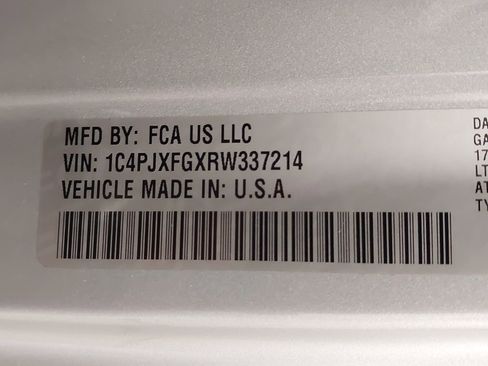 Used 2024 Jeep Wrangler Unlimited Rubicon image 34