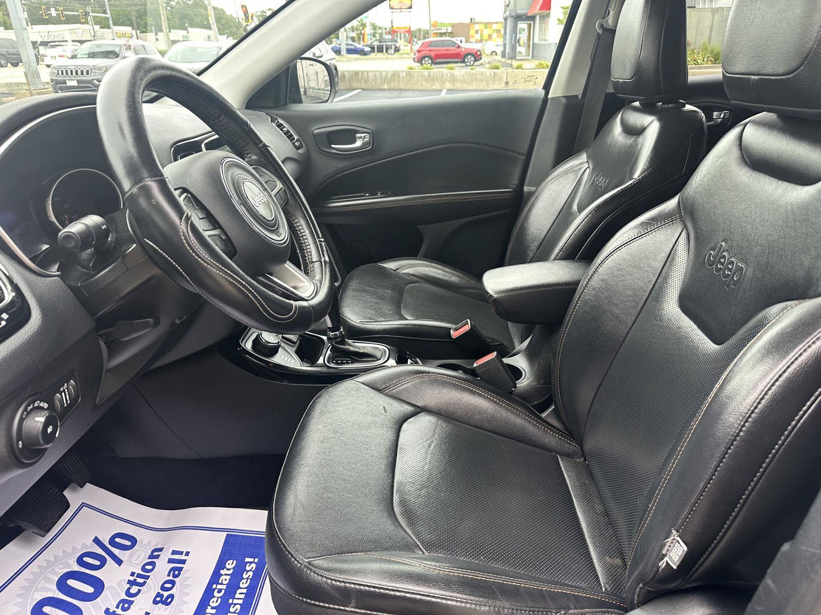 Used 2019 Jeep Compass Limited AWD/4WD image 19