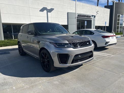 Used 2020 Land Rover Range Rover Sport SVR image 2