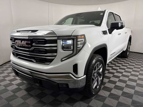 New 2026 GMC Sierra 1500 SLT w/ X31 Off-Road Package AWD/4WD image 3