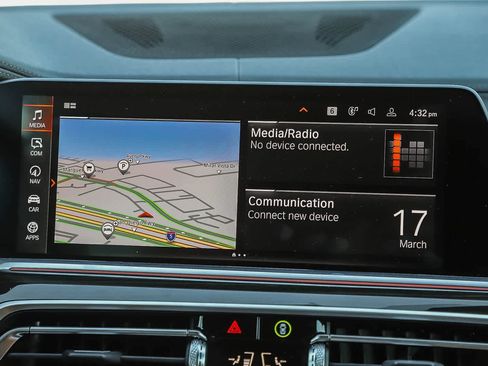 Used 2023 BMW X5 xDrive40i w/ M Sport Package image 14