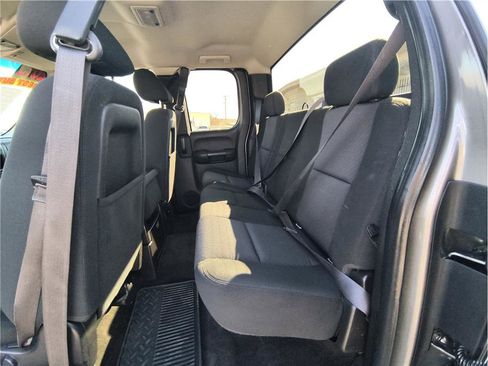 Used 2013 GMC Sierra 2500 SLE w/ SLE Preferred Package image 11