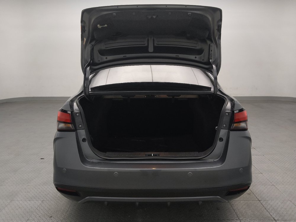 Used 2025 Nissan Versa SV w/ Trunk Package FWD image 29