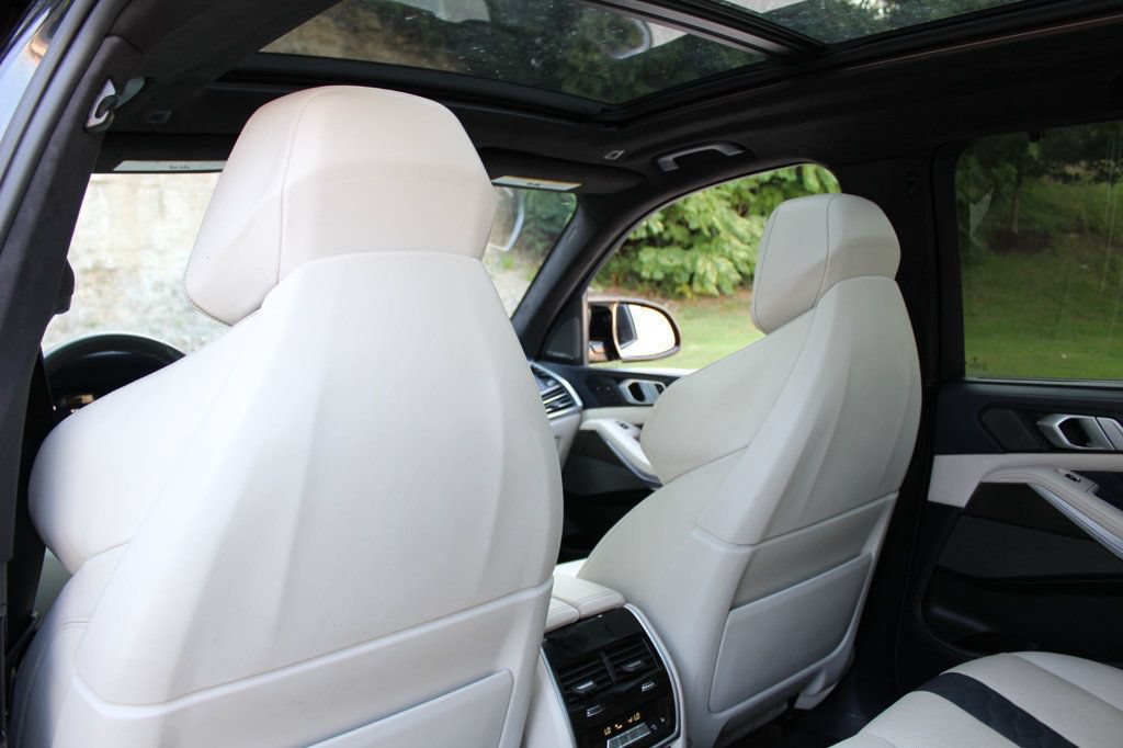 Used 2021 BMW X5 M w/ Competition Package AWD/4WD image 37
