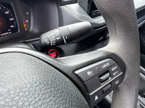 Used 2025 Honda Accord LX image 19