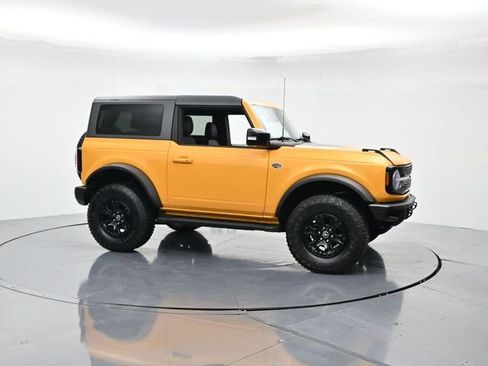 Used 2021 Ford Bronco Wildtrak image 3