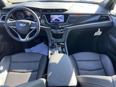Certified 2025 Cadillac XT6 Premium Luxury w/ Technology Package image 14
