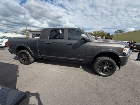 Used 2022 RAM 2500 Laramie AWD/4WD image 5