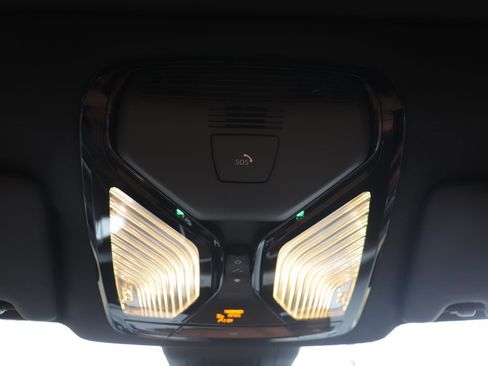 Certified 2025 BMW 430i w/ Premium Package image 22