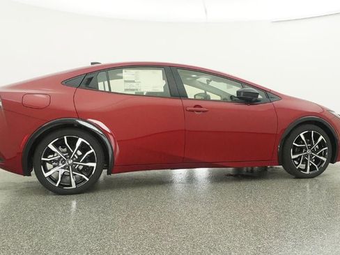 New 2026 Toyota Prius Plug-In Hybrid image 26