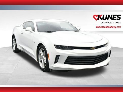 Used 2017 Chevrolet Camaro LT w/ Technology Package image 1