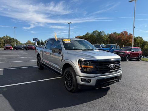 Certified 2024 Ford F150 XLT w/ Equipment Group 302A MID AWD/4WD image 3