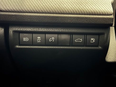 New 2026 Toyota Camry SE FWD image 33