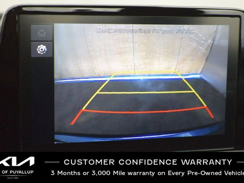 Certified 2023 Kia Forte LXS w/ LXS Technology Package image 23