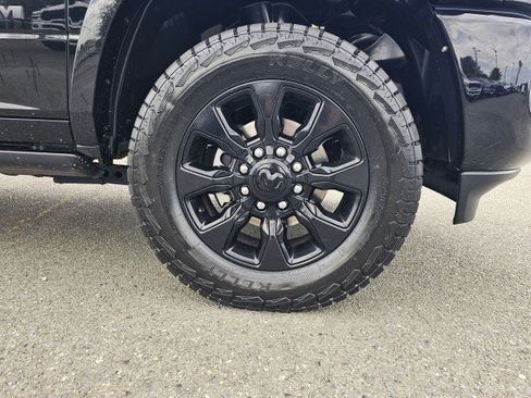 Used 2023 RAM 2500 Limited AWD/4WD image 9
