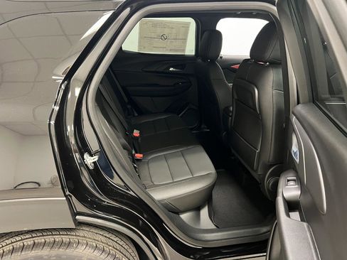 New 2026 Chevrolet TrailBlazer RS w/ Driver Confidence Package FWD image 31