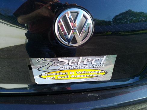 Used 2013 Volkswagen Jetta GLI Autobahn FWD image 34