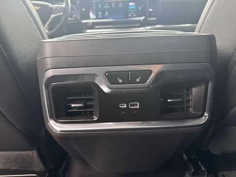 Used 2024 Chevrolet Silverado 1500 LTZ w/ LTZ Premium Package image 21