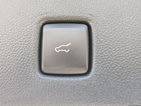Used 2023 Ford Escape Active w/ Tech Pack #2 AWD/4WD image 13