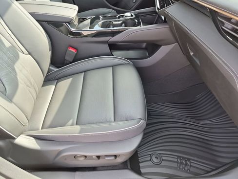 New 2026 Buick Envision Avenir AWD/4WD image 16