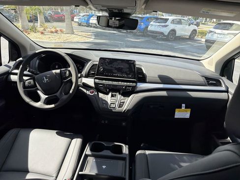 New 2026 Honda Odyssey EX-L image 10