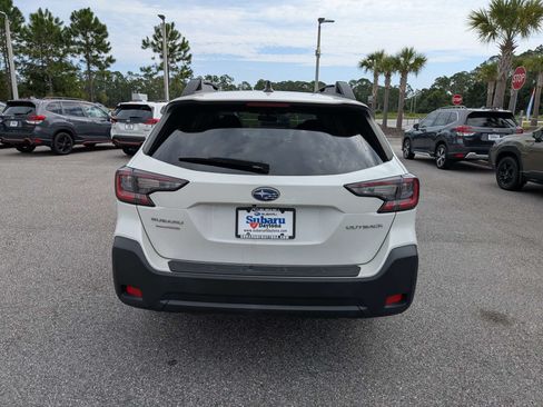 Used 2024 Subaru Outback Premium AWD/4WD image 5