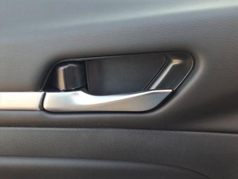 New 2025 Nissan Altima 2.5 SR w/ SR Premium Package image 17