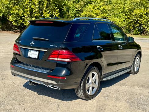Used 2018 Mercedes-Benz GLE 350 4MATIC image 3