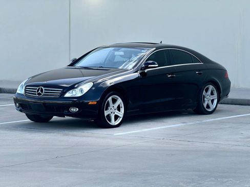 Used 2007 Mercedes-Benz CLS 550 image 3
