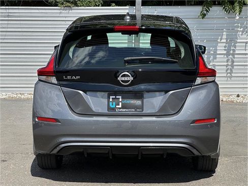 Used 2025 Nissan Leaf S FWD image 11