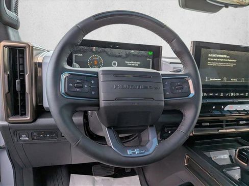 New 2025 GMC Hummer EV 3X w/ LPO, Roof Cross Rail Package AWD/4WD image 11