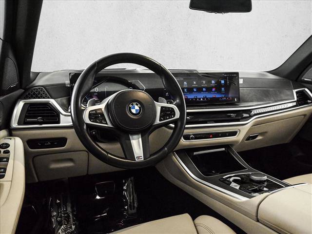 Used 2024 BMW X5 xDrive40i w/ M Sport Package AWD/4WD image 19