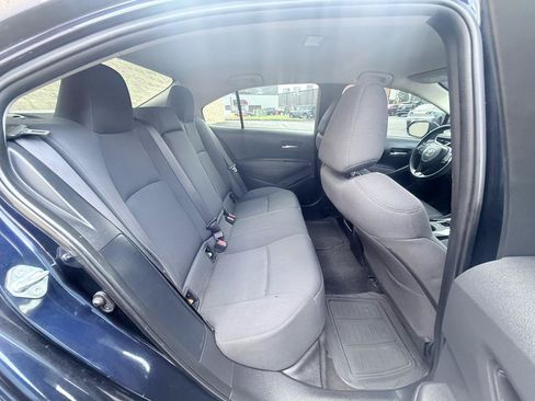 Used 2021 Toyota Corolla LE FWD image 12