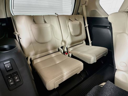 Used 2023 Lexus GX 460 Premium AWD/4WD image 28