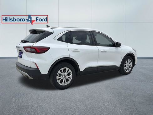 Used 2024 Ford Escape Active w/ Tech Pack #1 FWD image 7
