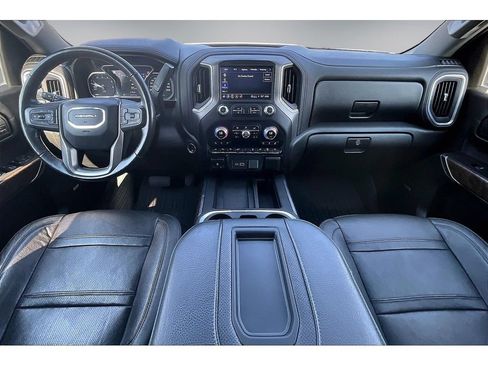 Used 2021 GMC Sierra 1500 Denali w/ Denali Ultimate Package AWD/4WD image 8